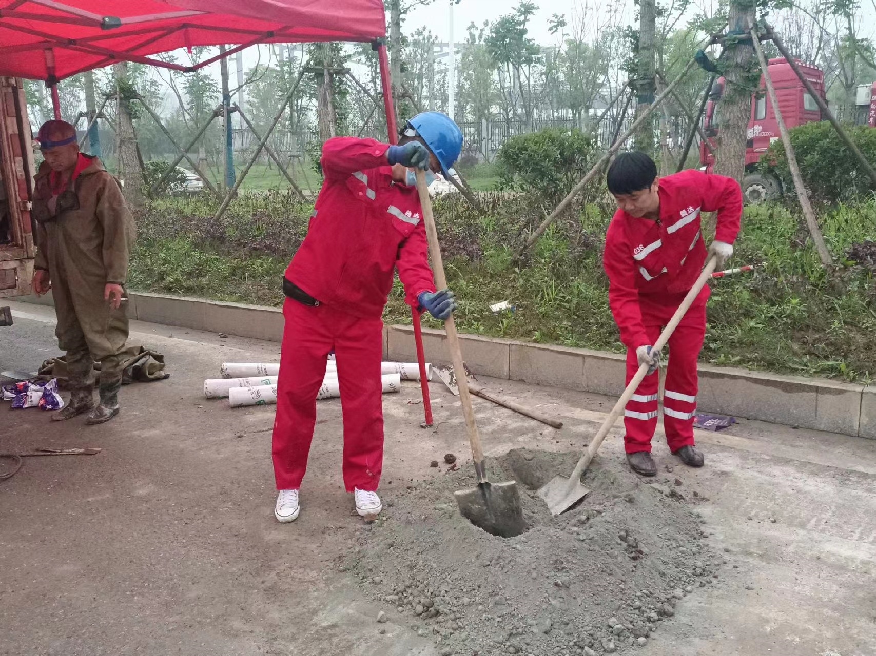 肇东管道疏通哪家好】及时进行市政管道清淤